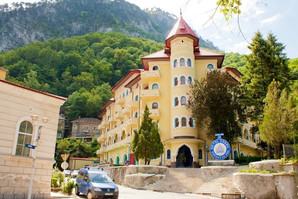 Hotel Cerna Baile Herculane Exterior photo